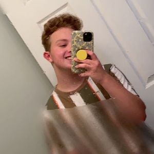 Meet your Posher, Alex